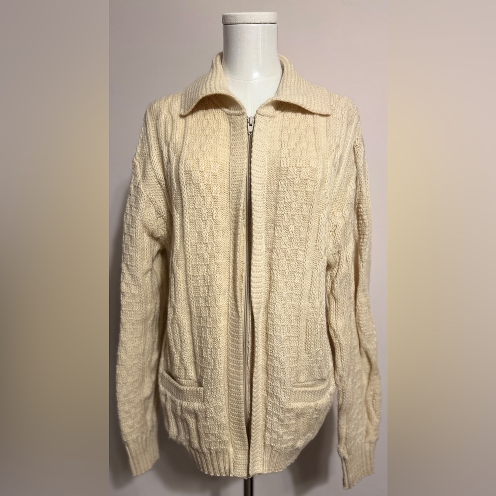 100% Virgin Wool White Ram Cardigan